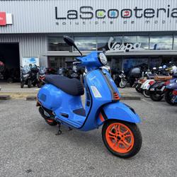 Vespa GTS  Saint-Martin-d'H&egrave;res