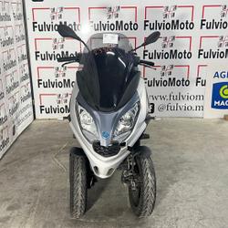 Piaggio MP3  Arles