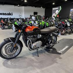 Triumph Bonneville  N&icirc;mes