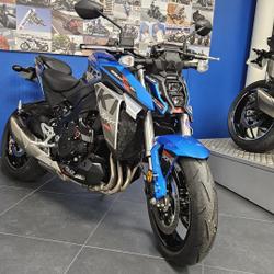 Suzuki GSXS  Saint-Thibault-des-Vignes