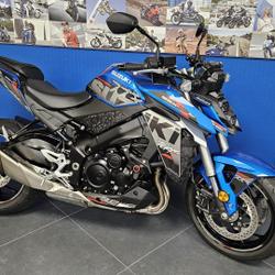 Suzuki GSXS  Saint-Thibault-des-Vignes