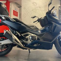 Honda Forza occasion - Paris 10e Arrondissement - photo 2/5