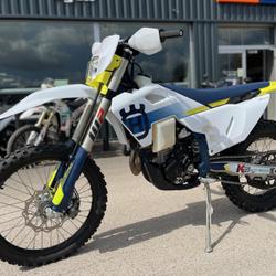 Husqvarna FE  Chen&ocirc;ve