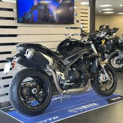 Triumph 1050 Speed Triple  Saint-Genis-Pouilly