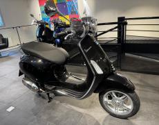 Vespa Primavera Le Chesnay-Rocquencourt