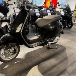 Vespa Primavera  Le Chesnay-Rocquencourt