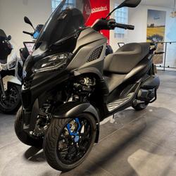Piaggio MP3  Le Chesnay-Rocquencourt