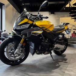 Aprilia Tuono  Le Chesnay-Rocquencourt