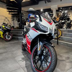 Aprilia RS  Le Chesnay-Rocquencourt