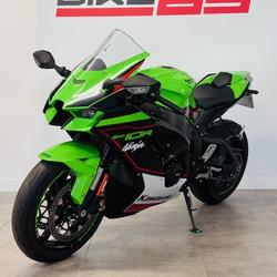 Kawasaki ZX 10R  Villefranche-sur-Sa&ocirc;ne
