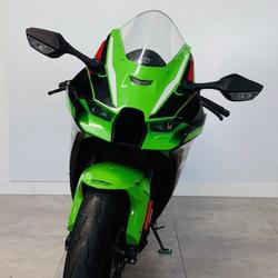 Kawasaki ZX 10R  Villefranche-sur-Sa&ocirc;ne