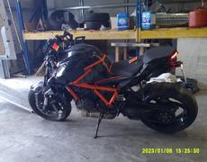 KTM Super Duke Arles