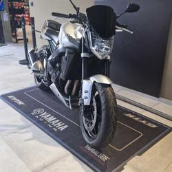 Yamaha FZ1  D&eacute;ville-l&egrave;s-Rouen