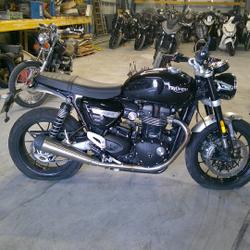 Triumph Speed twin  Arles