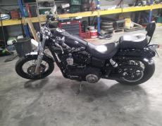 Harley Davidson Dyna street Arles