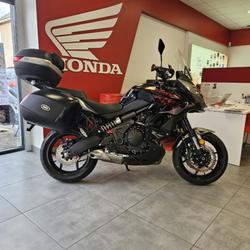 Kawasaki Versys 650  &Eacute;tupes