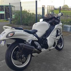 Suzuki GSXR  Tr&eacute;gueux