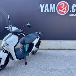 Yamaha Neo's  Mauguio