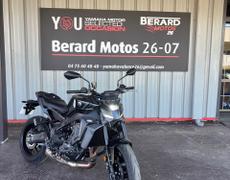 Yamaha MT09 Bourg-lès-Valence