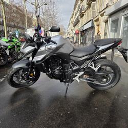 Honda Hornet  Paris 11e Arrondissement