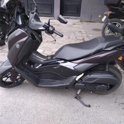 Yamaha Nmax  Pantin