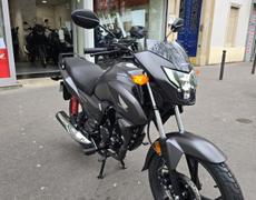 Honda CBF Paris 11e Arrondissement