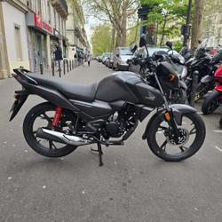 Honda CBF  Paris 11e Arrondissement