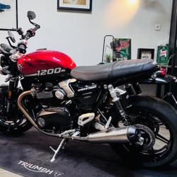 Triumph Speed twin  Montlh&eacute;ry