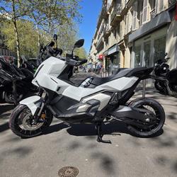 Honda X-ADV  Paris 11e Arrondissement