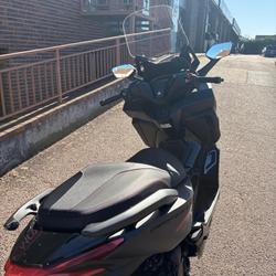 Honda Forza  Chambourcy