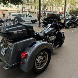 Harley Davidson Tri Glide Ultra  Paris 11e Arrondissement