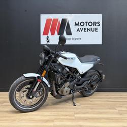 Husqvarna Vitpilen  Tours