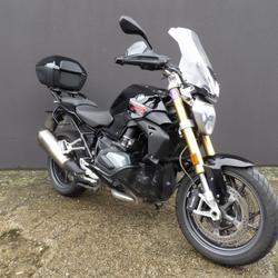 BMW R 1250 R  Villeneuve-Saint-Georges