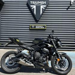 Triumph Street  N&icirc;mes
