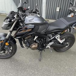 Honda CBF  Tr&eacute;gueux