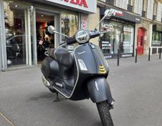 Vespa GTS Paris 11e Arrondissement