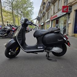Vespa GTS  Paris 11e Arrondissement