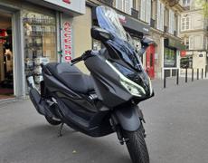 Honda Forza Paris 11e Arrondissement