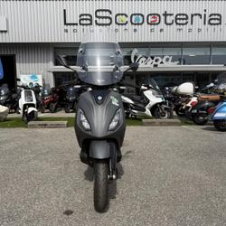 Autres Piaggio  Saint-Martin-d'H&egrave;res