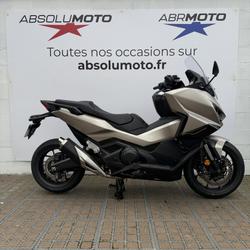 Honda Forza  Valenton