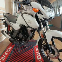 Honda CBF  Saint-Priest