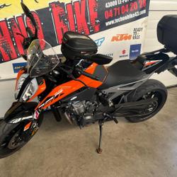 KTM Duke  Saint-Germain-Laprade