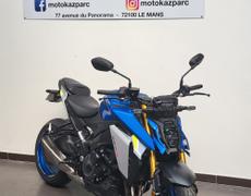 Suzuki GSXS