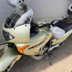 Honda Transalp  Saint-Germain-Laprade