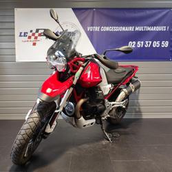 Guzzi V85 TT  La Roche-sur-Yon