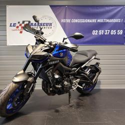 Yamaha MT09  La Roche-sur-Yon
