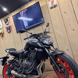 Yamaha MT07  Chambourcy