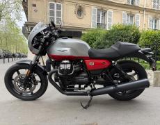 Guzzi V7 Paris 11e Arrondissement