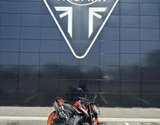 KTM Duke Rochefort-du-Gard
