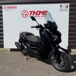 Yamaha X MAX  N&icirc;mes